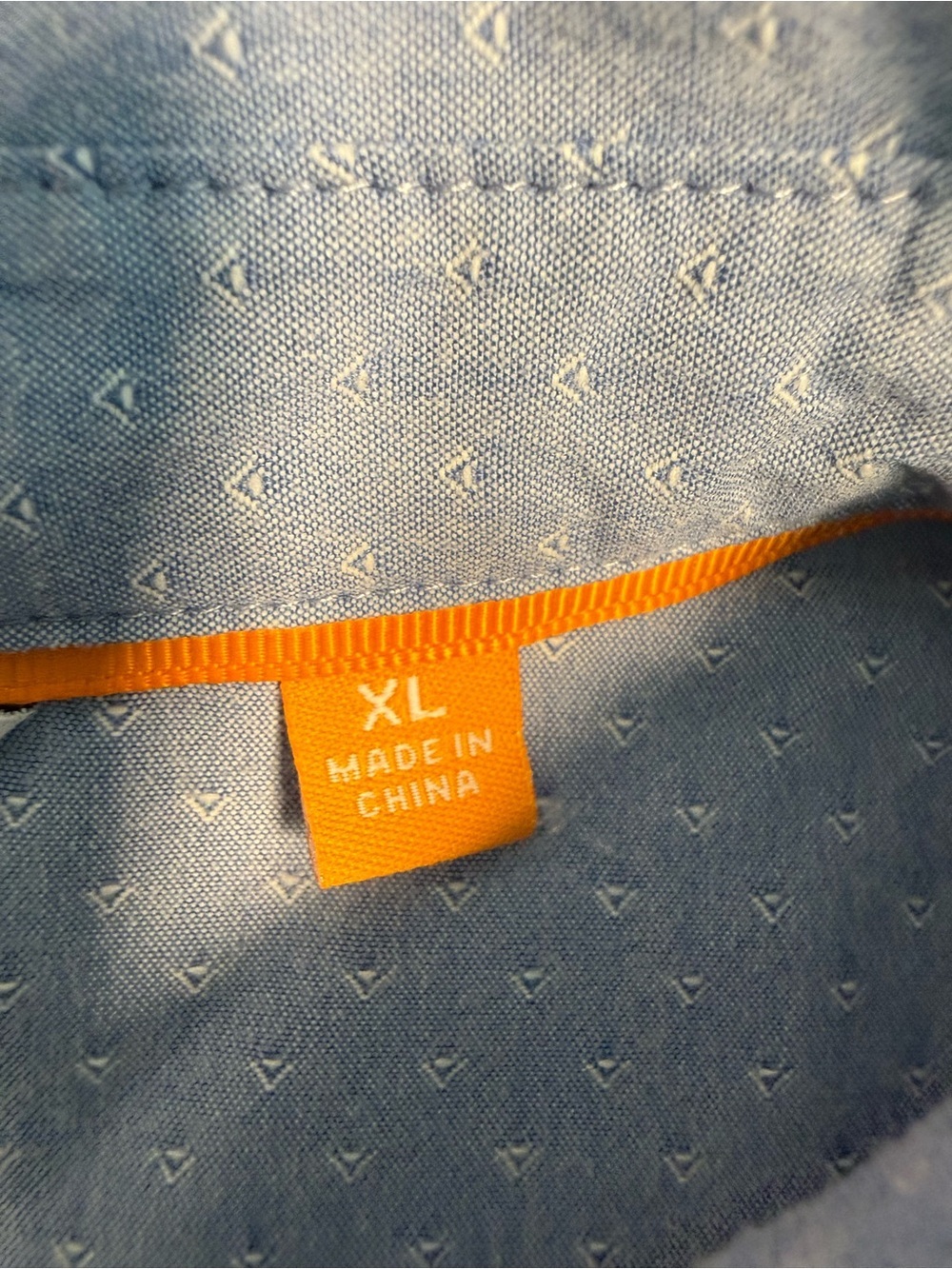 Orvis Light Blue Button-Down Shirt with Front Pockets - Picture 10 of 11